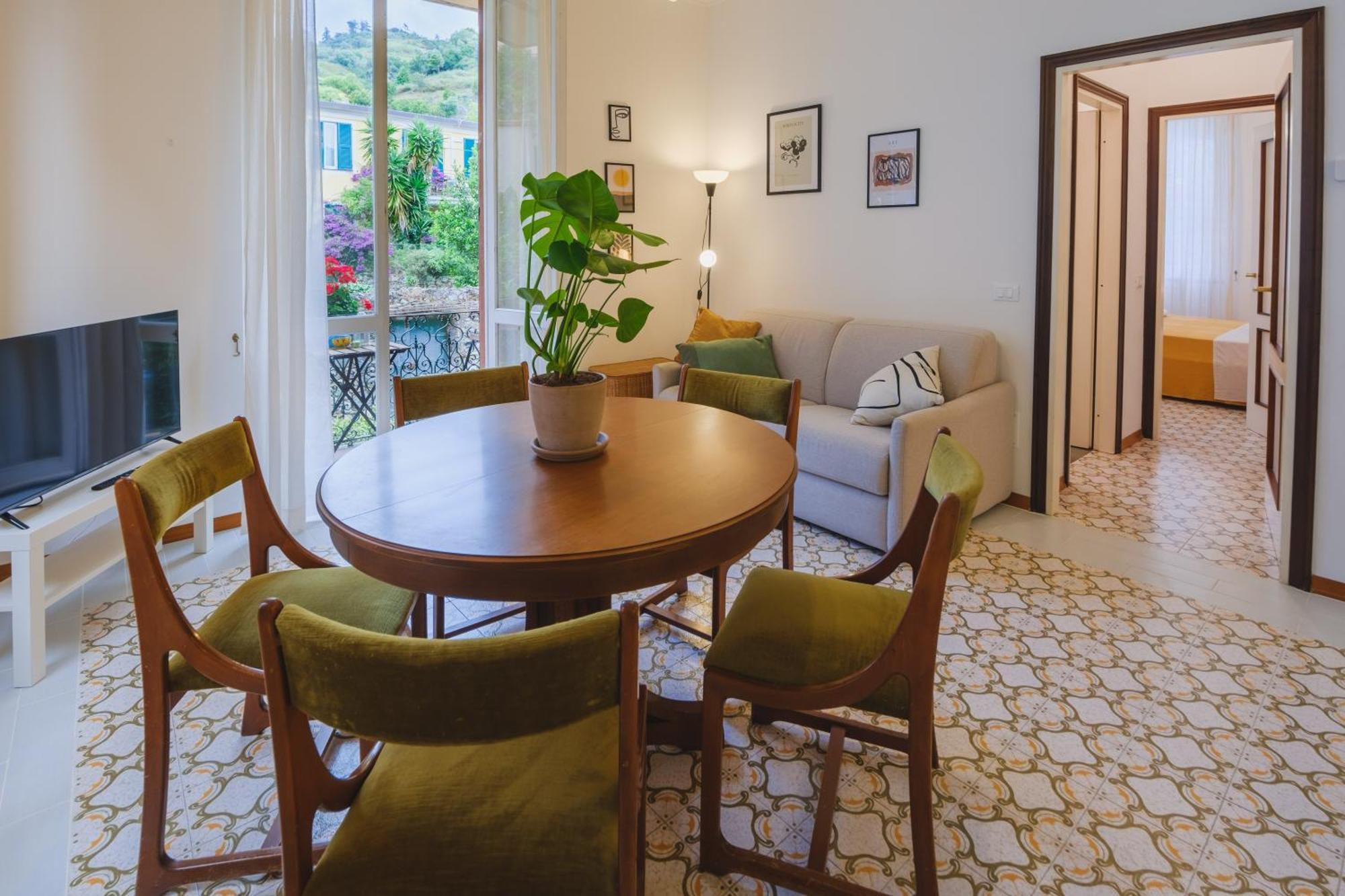 Nico'S Guest House モンテロッソ・アル・マーレ エクステリア 写真